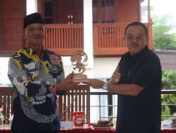 Kunjungan Rombongan Kaji Banding Pemerintah Kabupaten Sukamara disambut Wakil Wali Kota Tomohon Wenny Lumentut SE